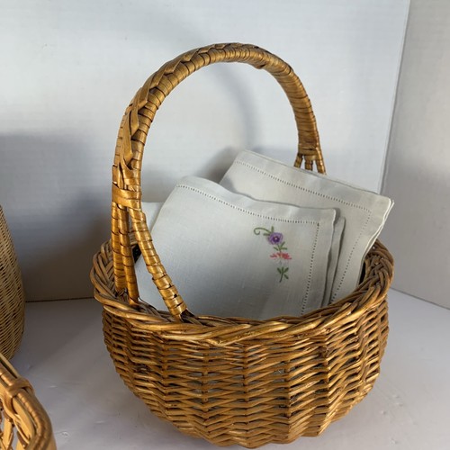 Vintage willow wicker - wicker, round